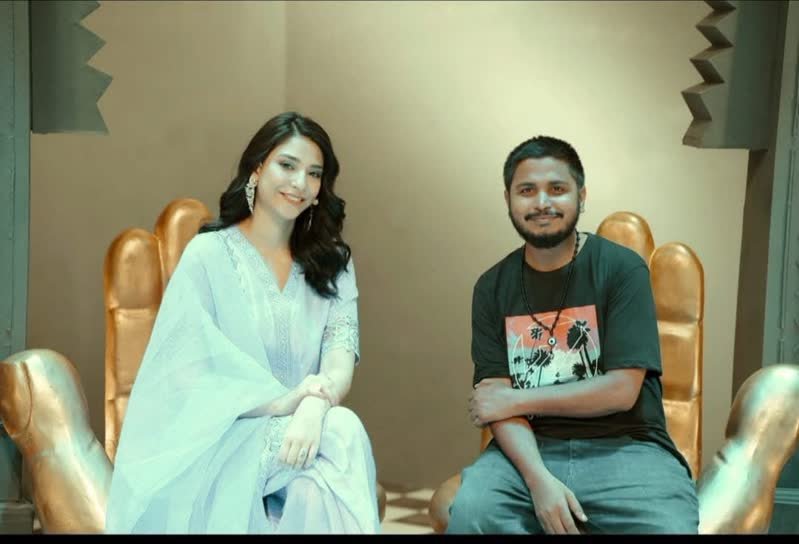 Shoaib Bashir with a client at Shoaib Salon