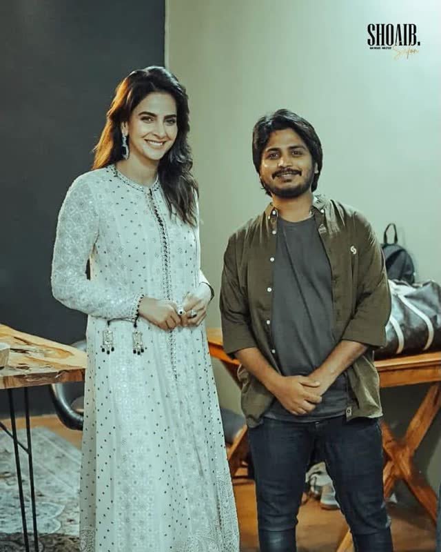 Shoaib Bashir with a client at Shoaib Salon
